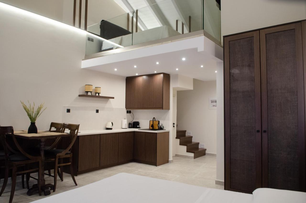 Leone Suites Nafpaktos Exteriör bild