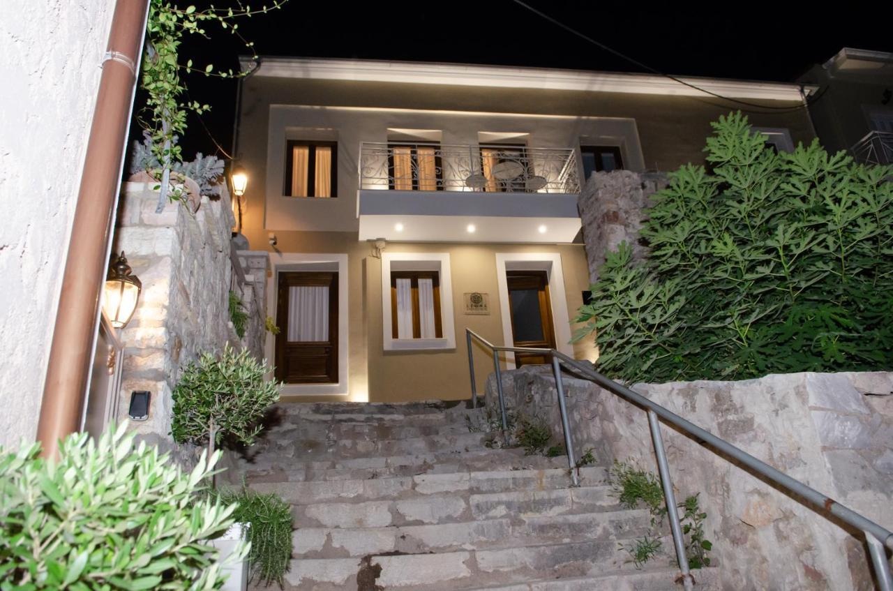 Leone Suites Nafpaktos Exteriör bild