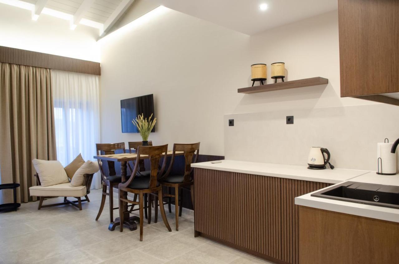 Leone Suites Nafpaktos Exteriör bild